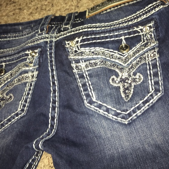 SOLD - Picture 2 of 4