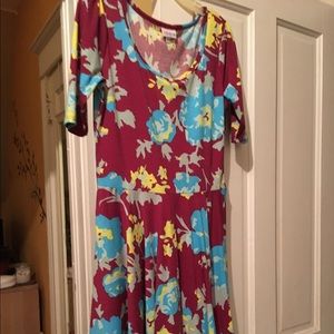 EUC LuLaRoe Nicole LRG
