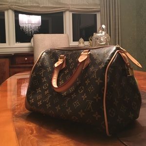 Brand new louie v bag
