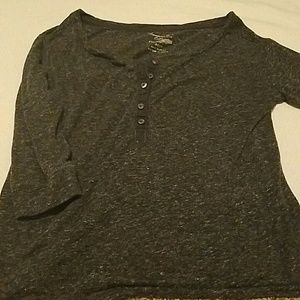 3/4 American Eagle tshirt