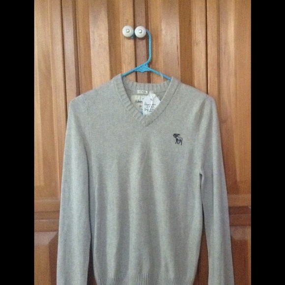 Abercrombie V-neck sweater