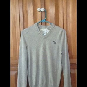 Abercrombie V-neck sweater