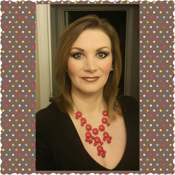 Meet your Posher, Catherine