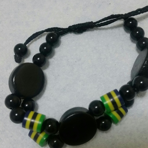Wrist fashion beeds