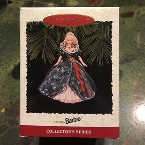 1995 Hallmark Holiday Barbie Christmas Ornament