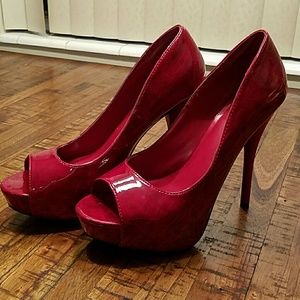 Marble red peep toe heels
