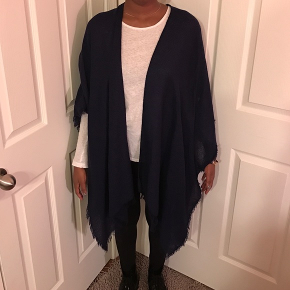 Blue Knit shawl !