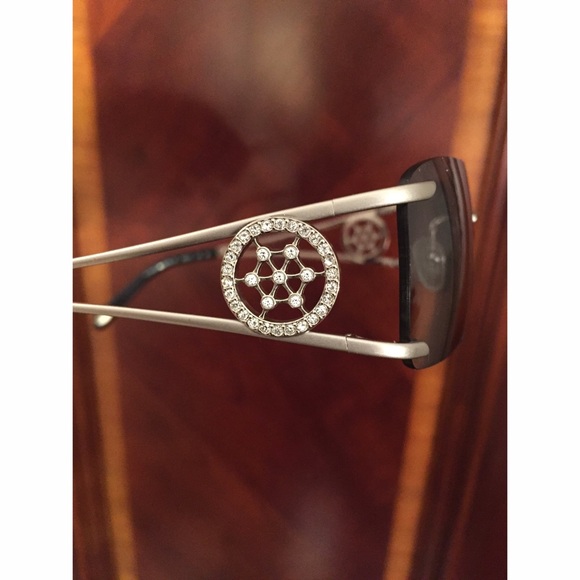 NIB Tiffany & Co. Sunglasses - Picture 2 of 4