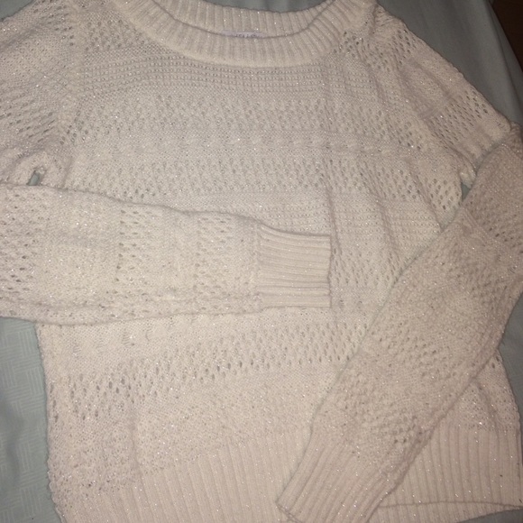White knit sweater