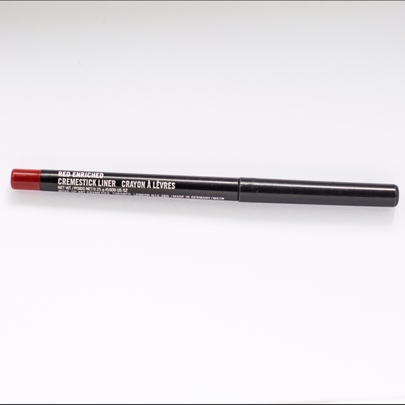 MAC Creamstick Read Lip Liner