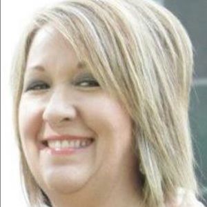 Meet your Posher, Naomi