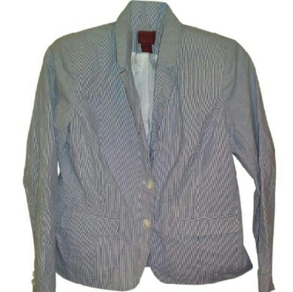 Blue white stripe blazer