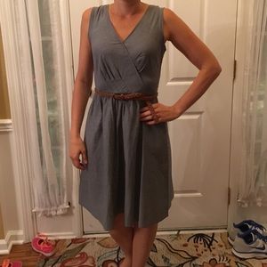 Sleeveless dress