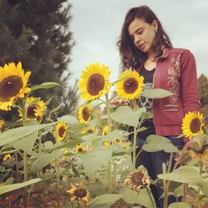 Meet your Posher, Deborah