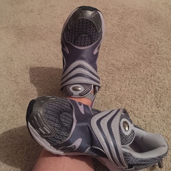 Athletic shoes climacool