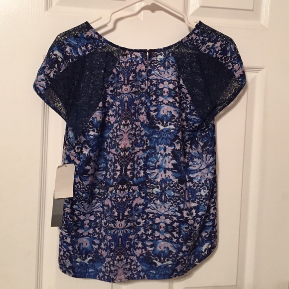 Chelsea28 Small Blue Floral Top - Picture 3 of 5