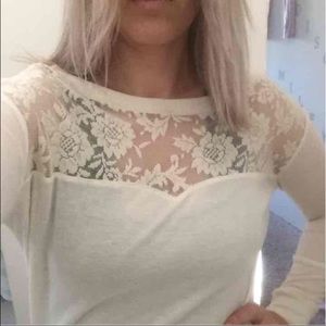 Lace off white ivory long sleeve top Size S M
