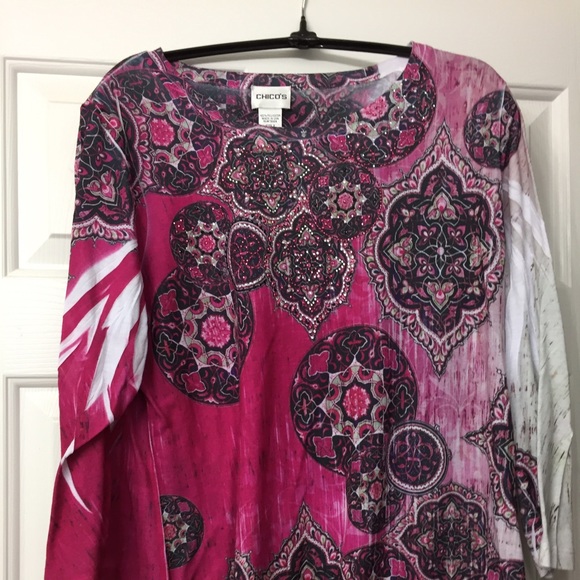 Chico's stylish three quarter sleeve beaded top!