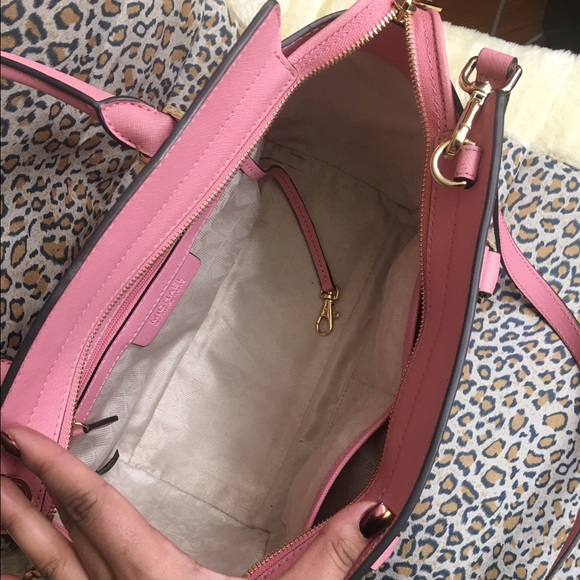 Michael Kors Purse - Picture 4 of 4