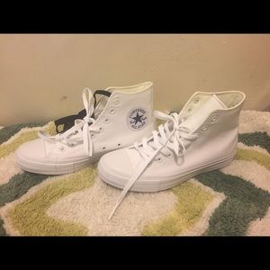 Chuck Taylor II with Lunarlon White