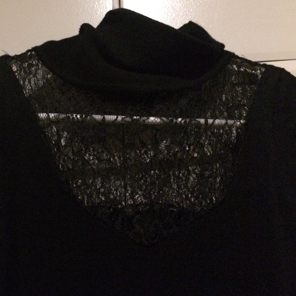 Black Guess sweater - Picture 4 of 4