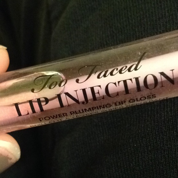 Too Faced Lip Injection Gloss