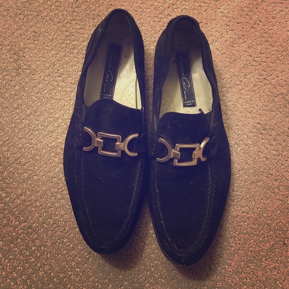 Kenneth Cole Black suede shoes - Size 9