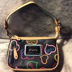 XOXO small signature shoulder bag❤️❤️❤️❤️❤️❤️❤️