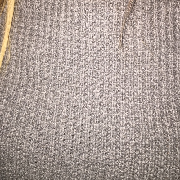 Comfy grey sweater - Picture 4 of 4