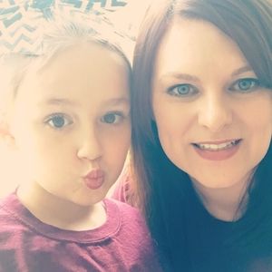 Meet your Posher, Sabrina
