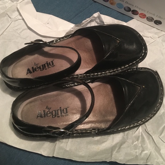 Alegria shoe