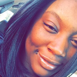 Meet your Posher, Victoria