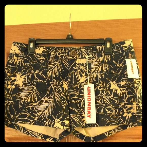 Brand new UNIONBAY shorts