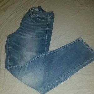 AM Eagle skinny jeans