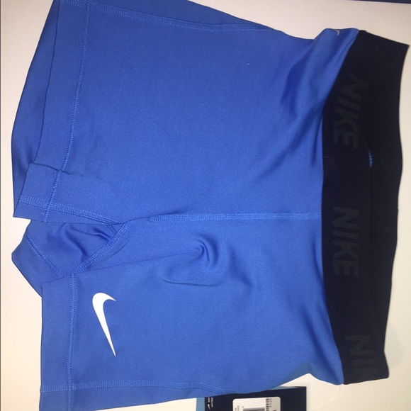 nike spandex shorts