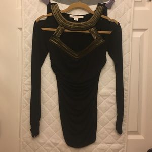 Stunning Cold Shoulder Top 💥by Boston Proper💥