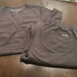 Nickel Grey's Anatomy Scrub Set