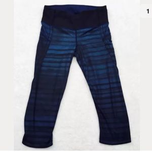Lululemon Navy Blue/Black Capri Leggings, Size 4