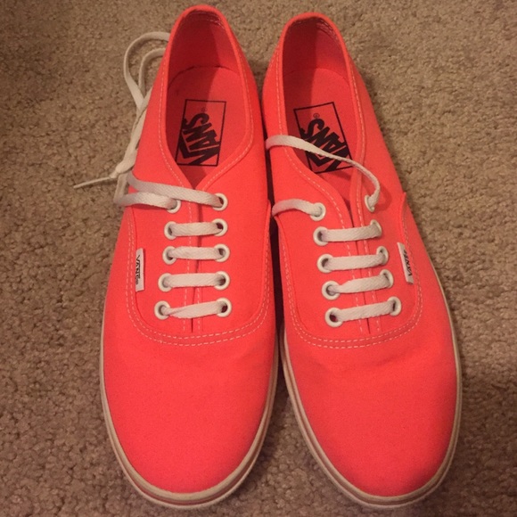 pink vans - Picture 3 of 3
