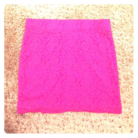 Nollie Pink Lace Skirt