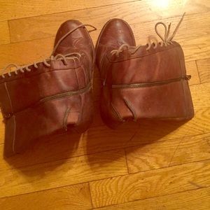 Brown lace up fry boots