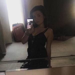 Meet your Posher, Molly