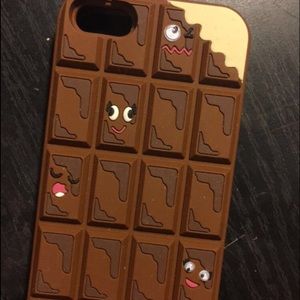 iPhone 5/5s chocolate bar case!!