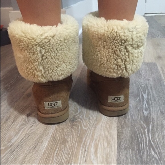 Chestnut tall Ugg boots