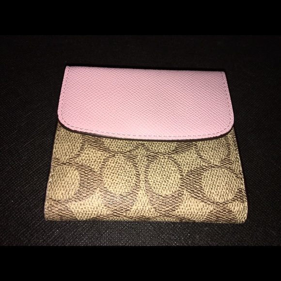 Coach - Picture 2 of 2