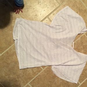 Short sleeve medium white shirt with silver stripe