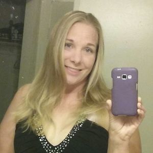 Meet your Posher, Davena