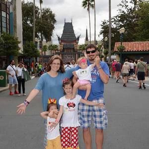 Meet your Posher, Cierra