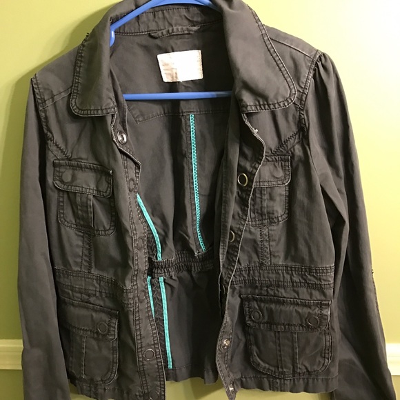 Bundles of jacket and cross body bag