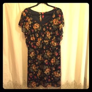 Navy floral butterfly sleeve dress